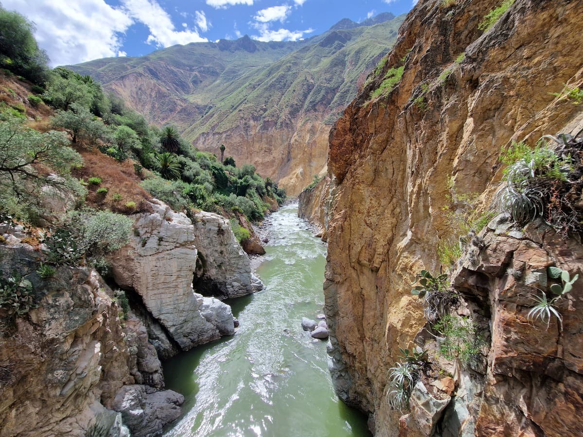 Fluss im Colca Tal