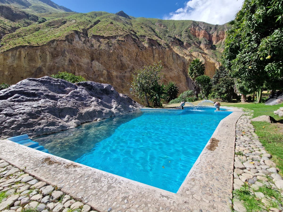 Pool in Sangalle