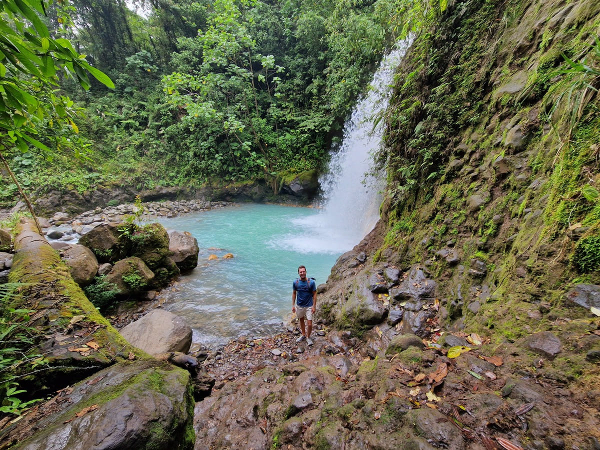Blauer Wasserfall Costa Rica