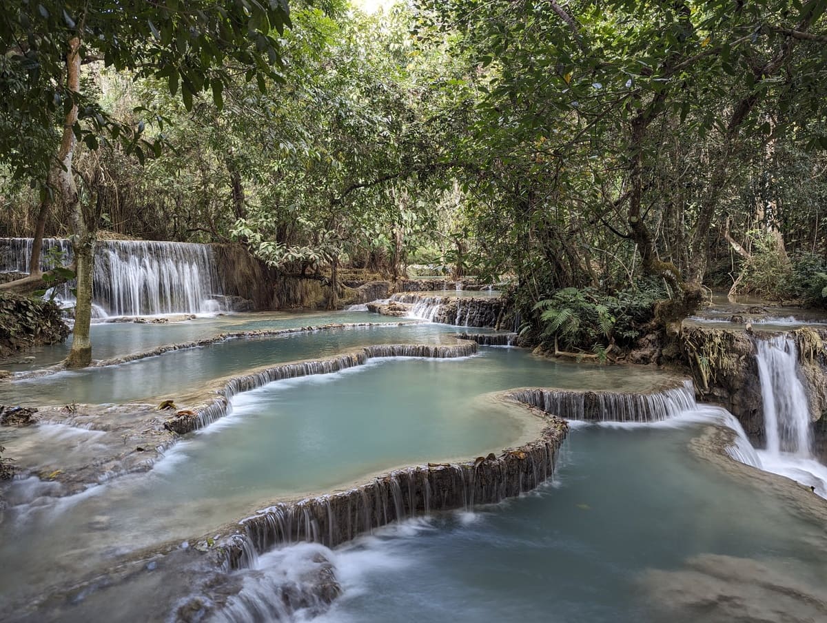 Natürliche Pools am Kuang Si Wasserfall